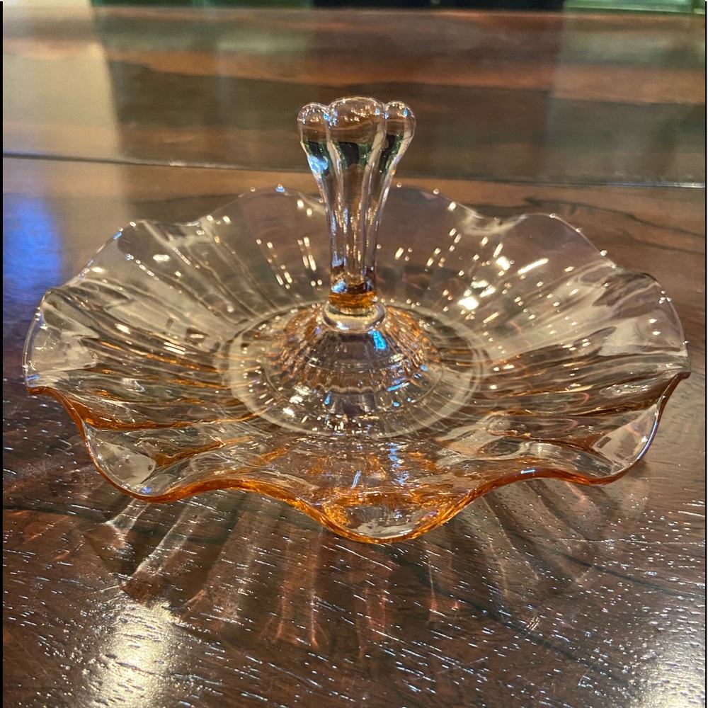 Vintage Pink Glass Center Handle Candy Dish
